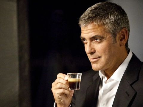 George Clooney nello spot per Nespresso (fonte: guardian.com)