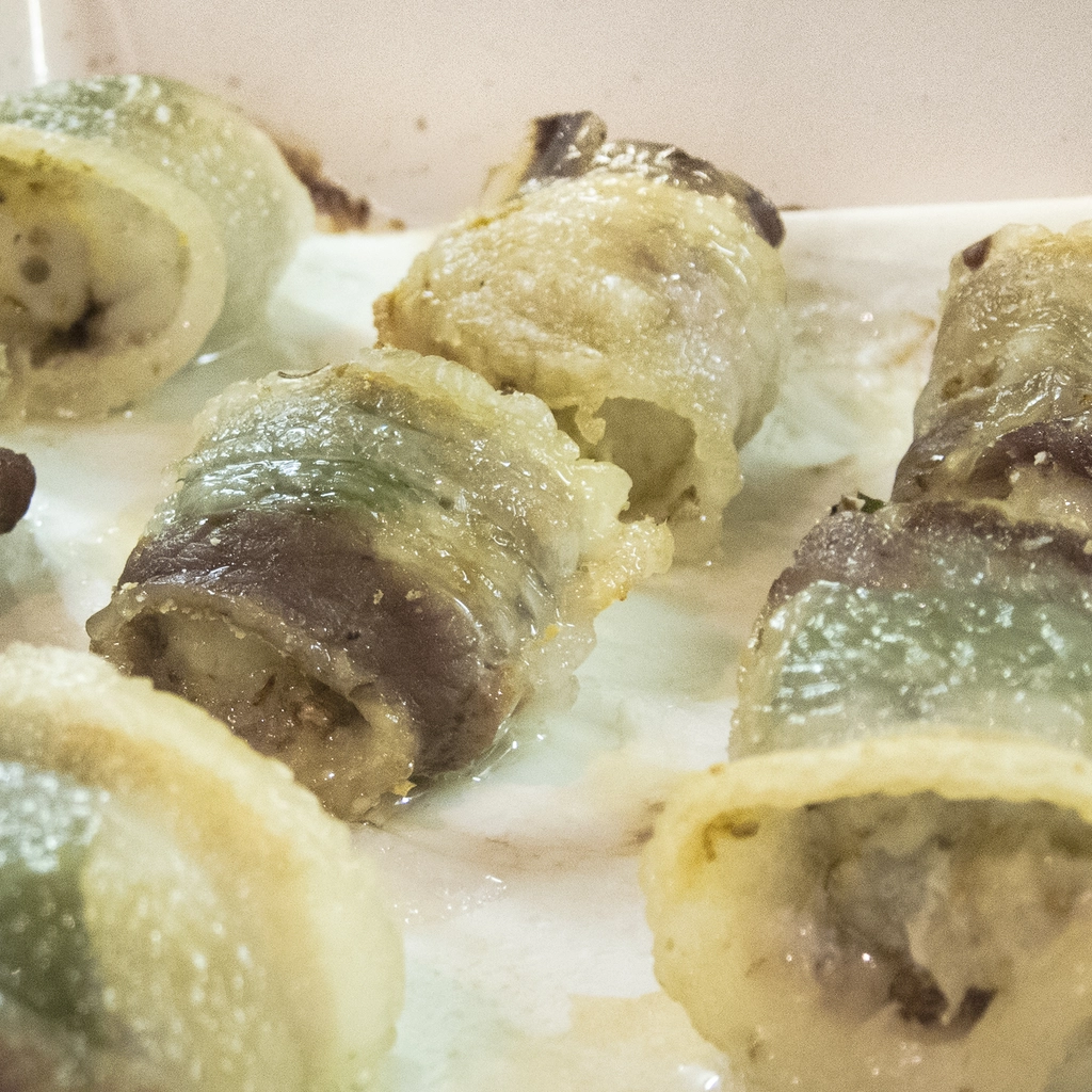 Bocconcini di coda di rospo alla pancetta