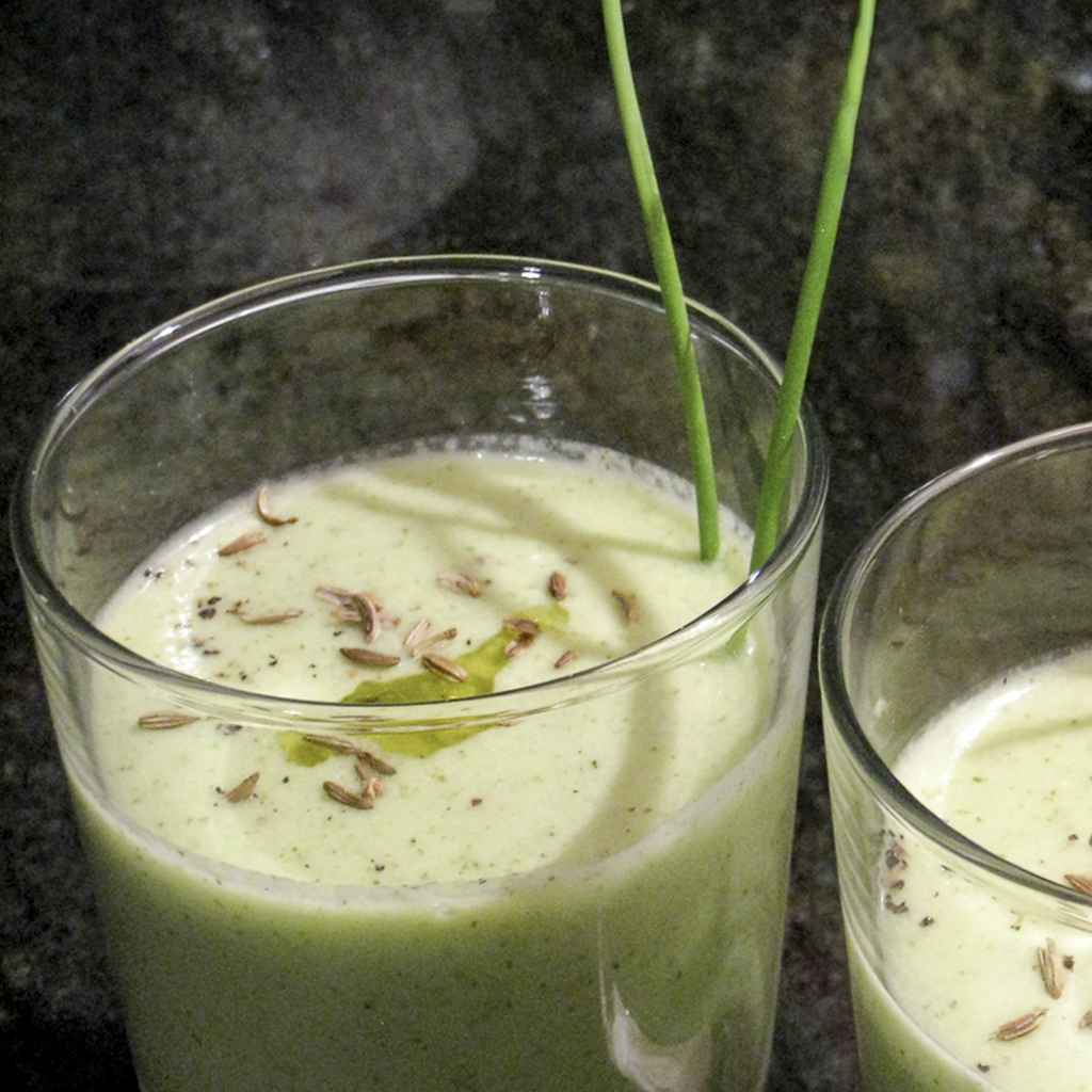 Gazpacho verde in bicchiere
