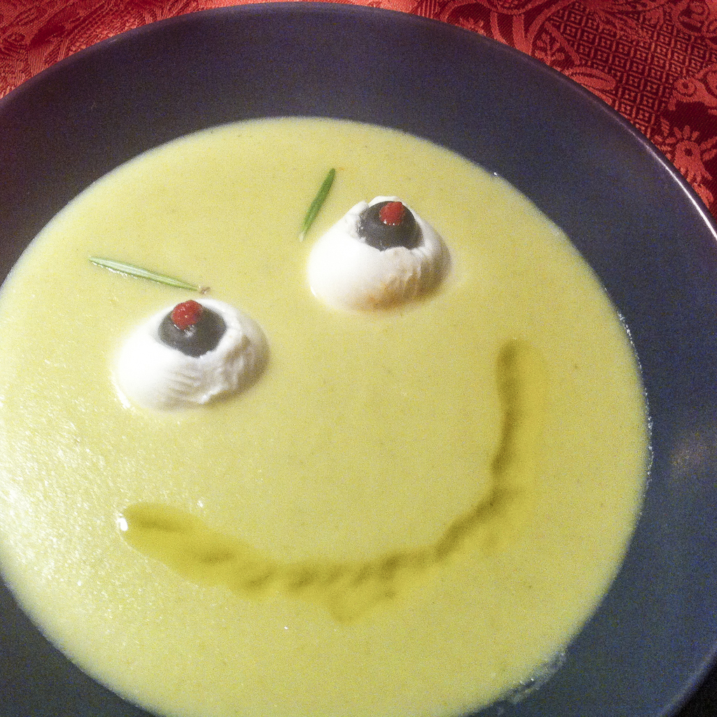 Zuppa d'occhi di Halloween