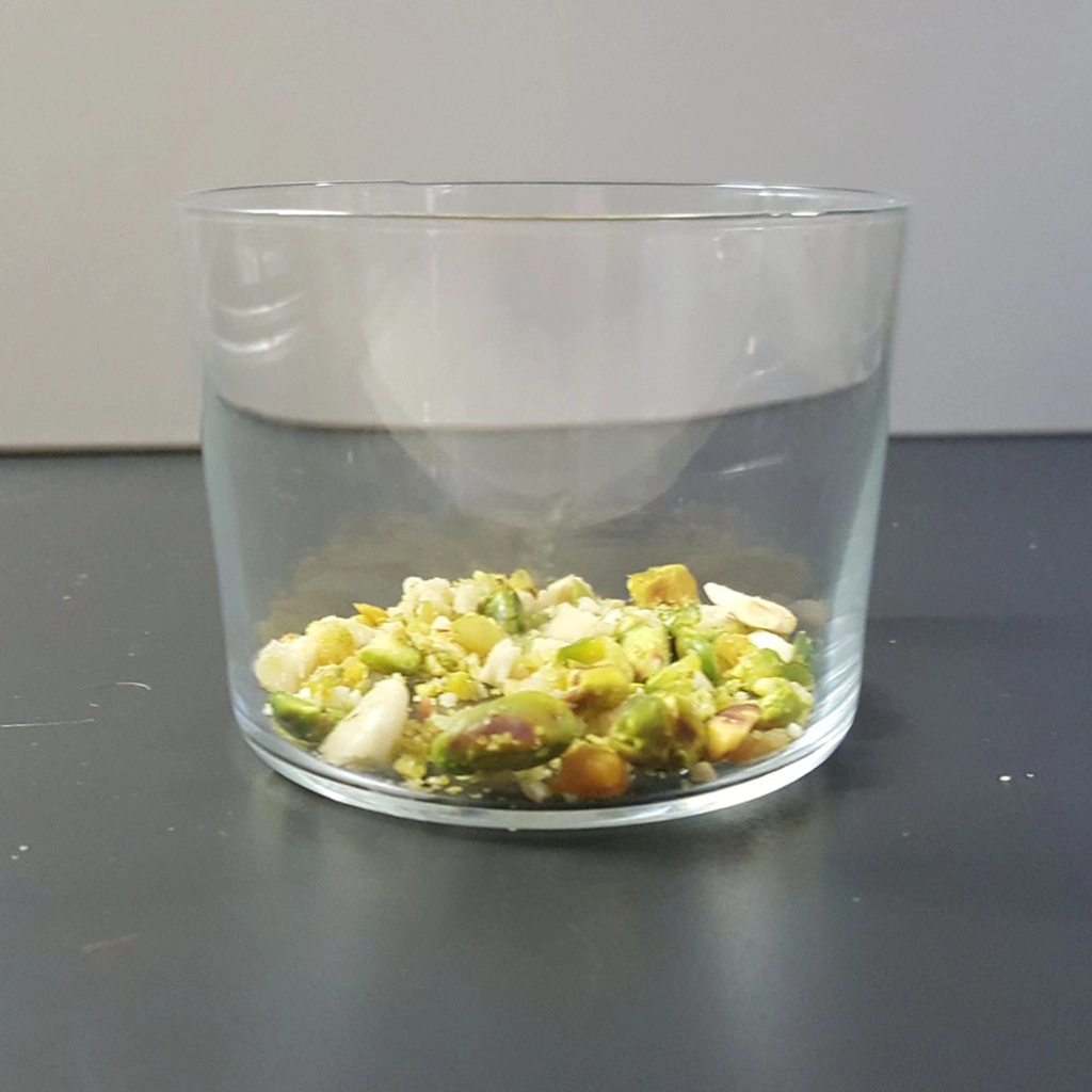 Primo strato: frutta secca