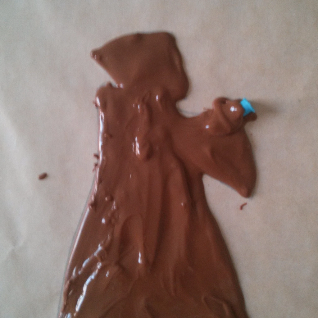 Dettaglio della figura di Obi-Wan Kenobi (cioccolato al latte), ancora "fuso"