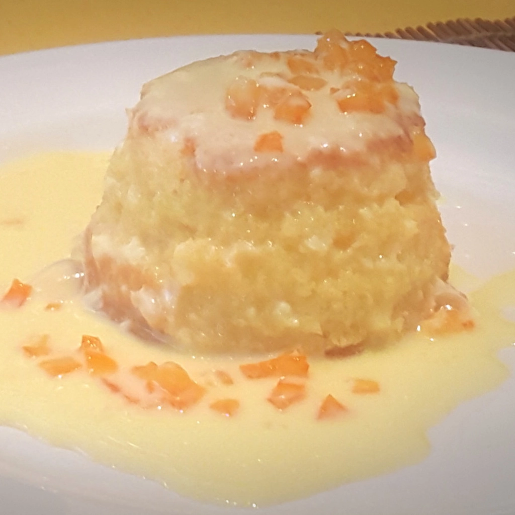 Tortini paradiso bagnati con crema inglese al profumo di agrumi